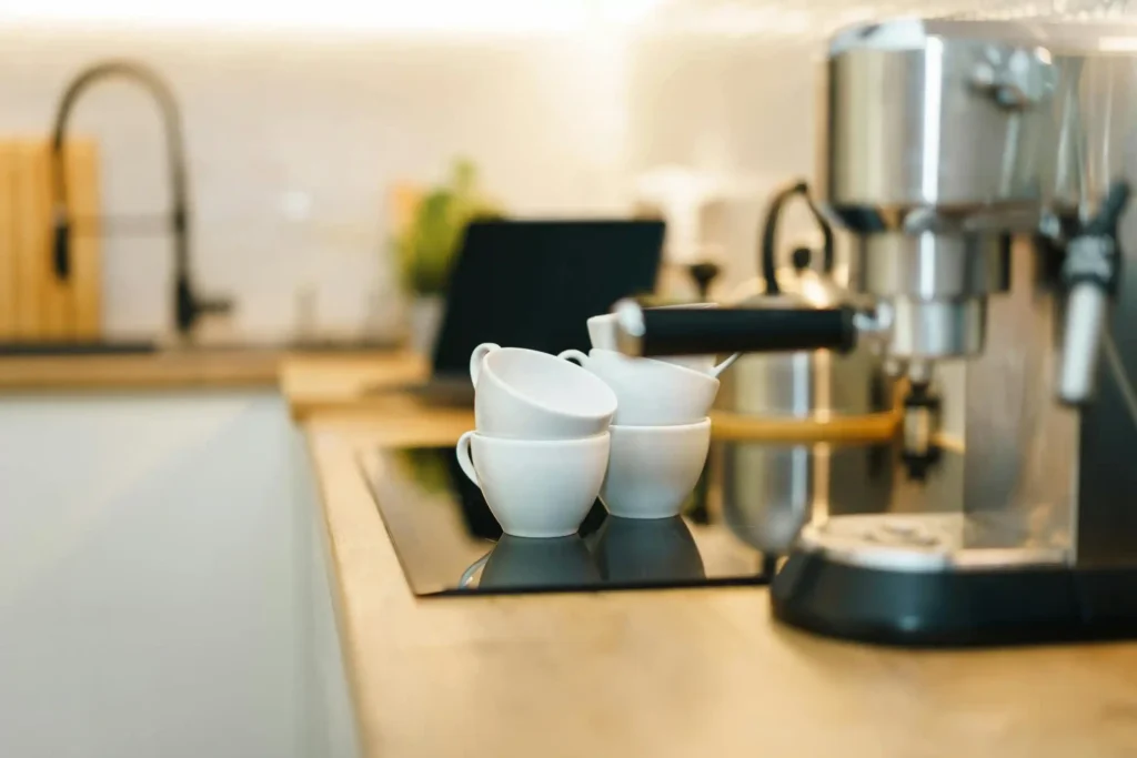 AeroPress vs Moka Pot Grind Size